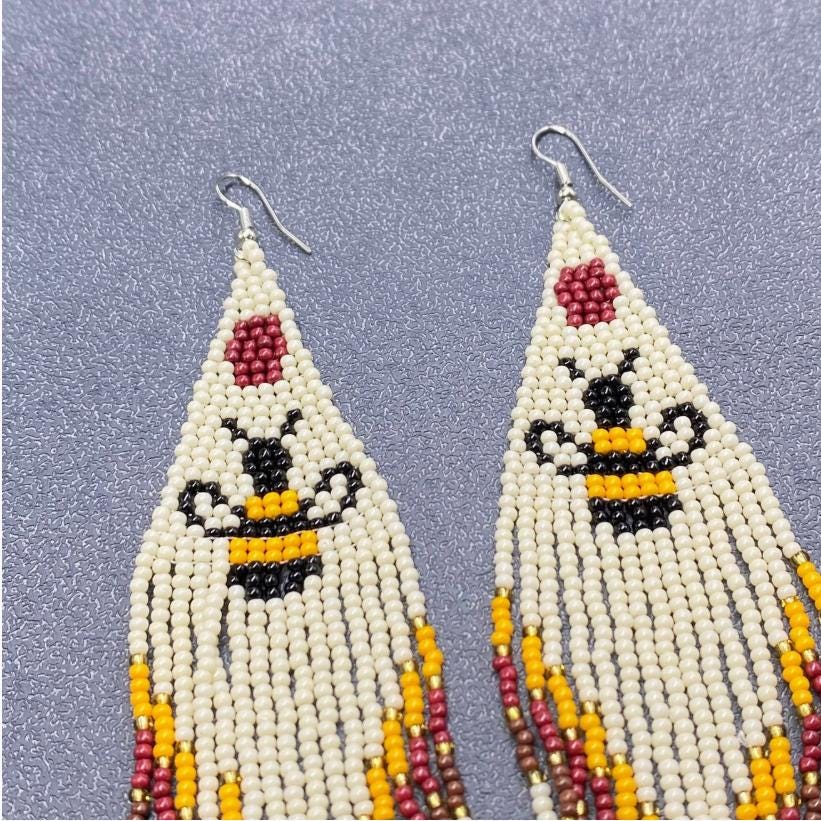 Retro bumble bee, seed bead fringe earrings